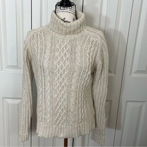 LEO & NICOLE Sweater Women’s Size Medium Chunky Knit Cozycore Cottage Fisherman